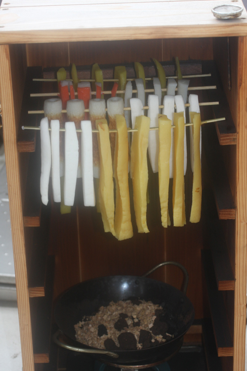色々な食材を燻製