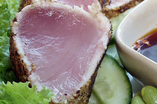 マグロ刺身燻製