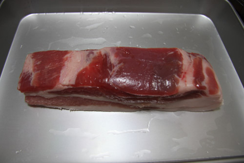 ベーコン工程：豚バラ肉500ｇ