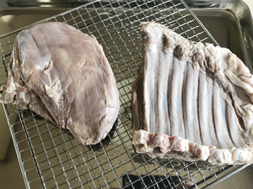 鹿肉と猪肉塩抜き