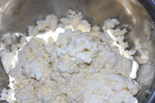 カードをボウルに入れる