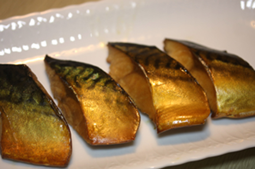 塩サバを30分で燻製