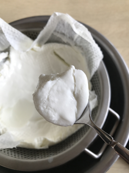 R1水切りヨーグルト