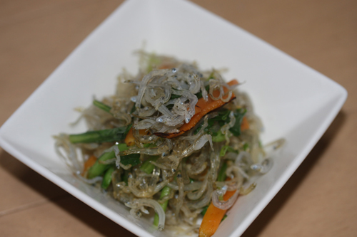 燻製ちりめんじゃこのサラダ