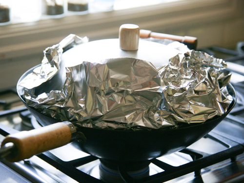 ダッチオーブン スキレットで燻製の作り方 使い方