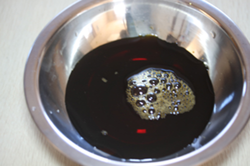 醤油を燻製する