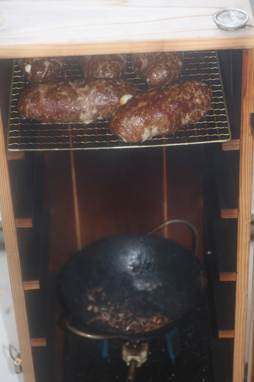 自家製サラミ燻製