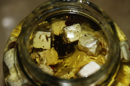 カッテージチーズオリーブオイル漬け