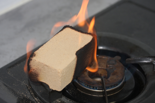 スモークウッドの火の着け方